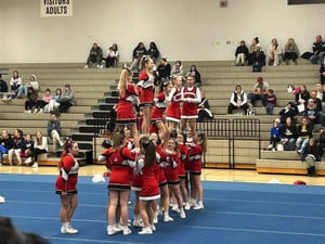 cheer squad performing stunt